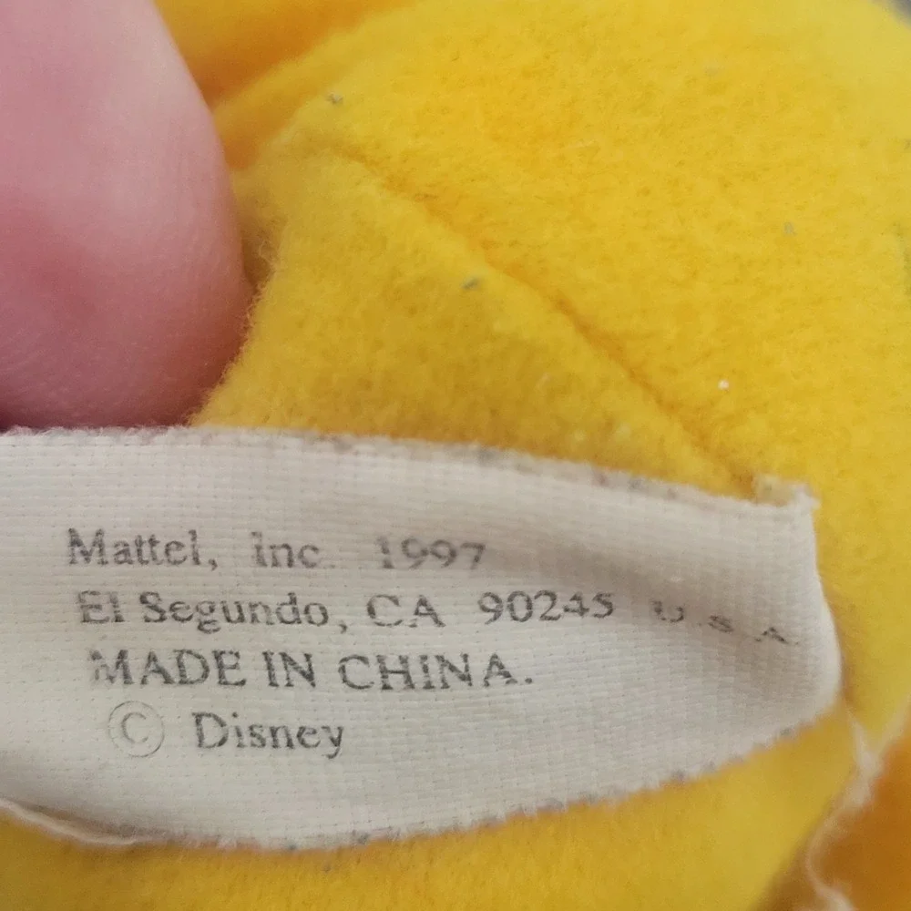 Retired Winnie-The-Pooh By Mattel (1997), Plush Holding hands